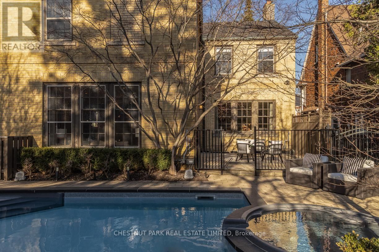 406 GLENAYR ROAD Image 34