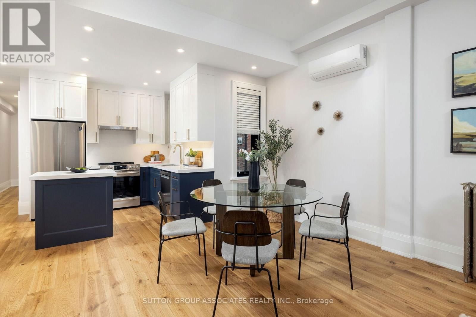38 HOWLAND AVENUE Image 36
