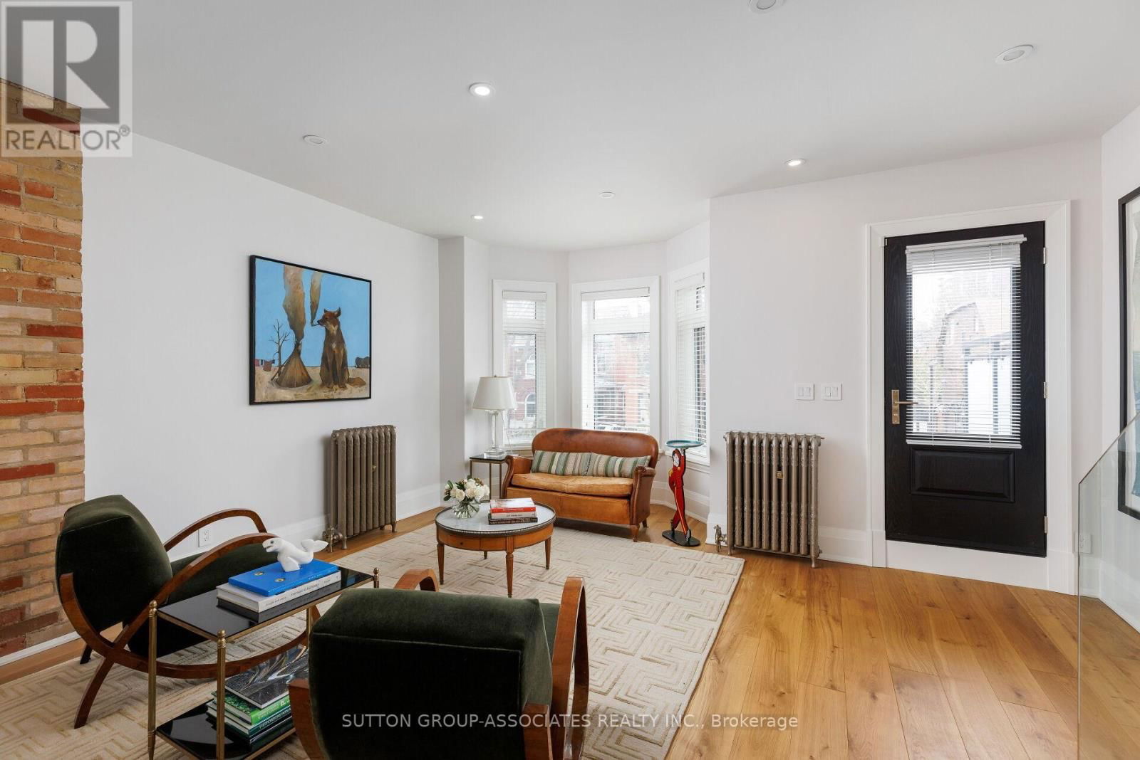 38 HOWLAND AVENUE Image 6