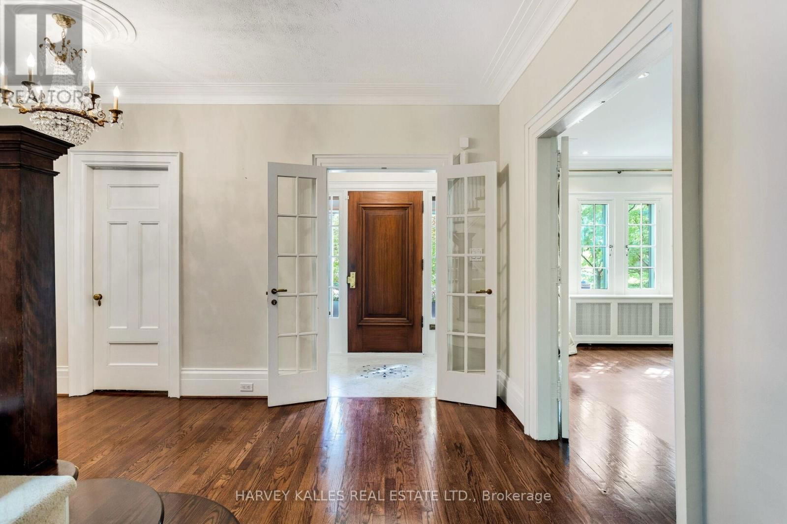 8 BINSCARTH ROAD Image 4