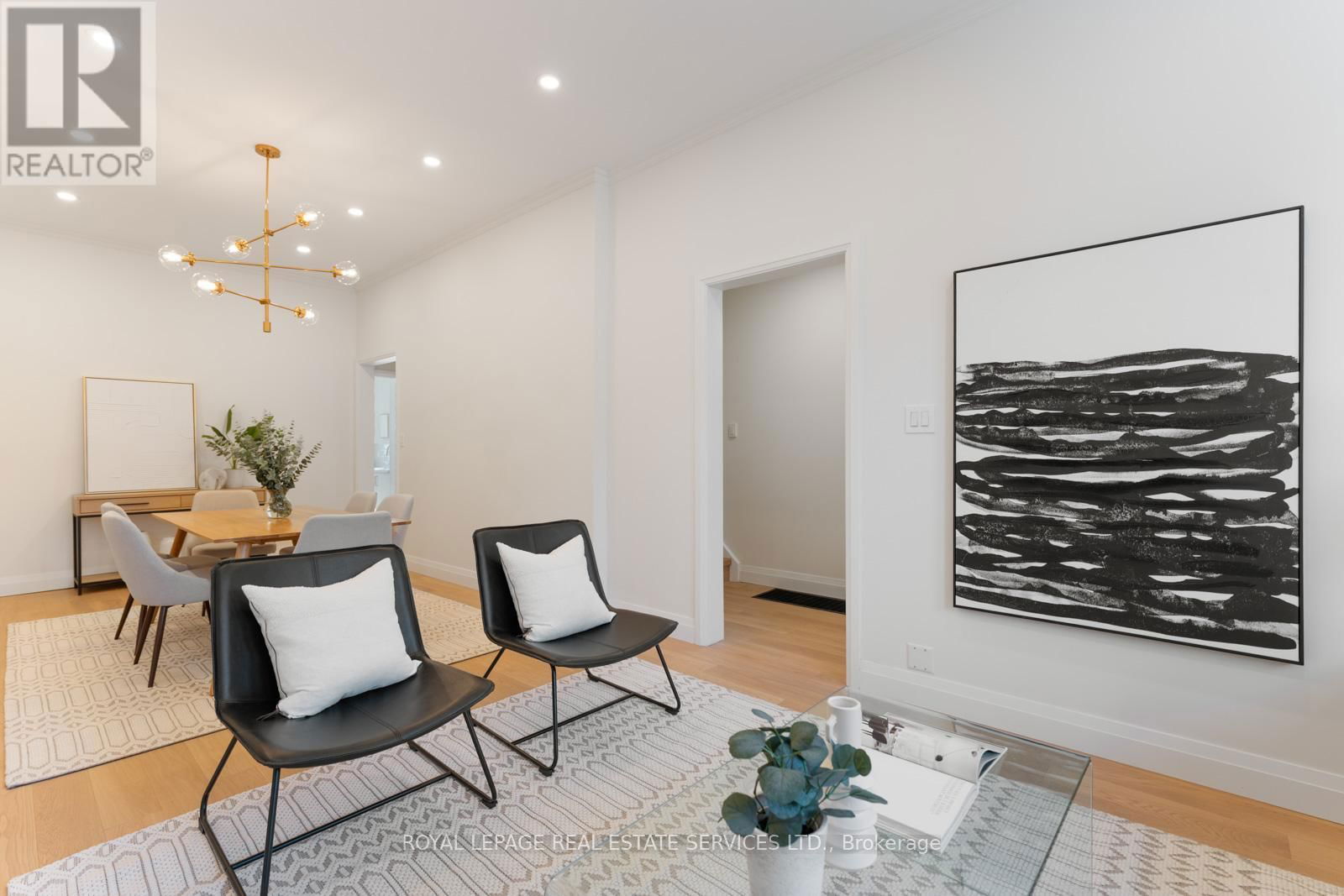 63 ROBINSON STREET Image 10