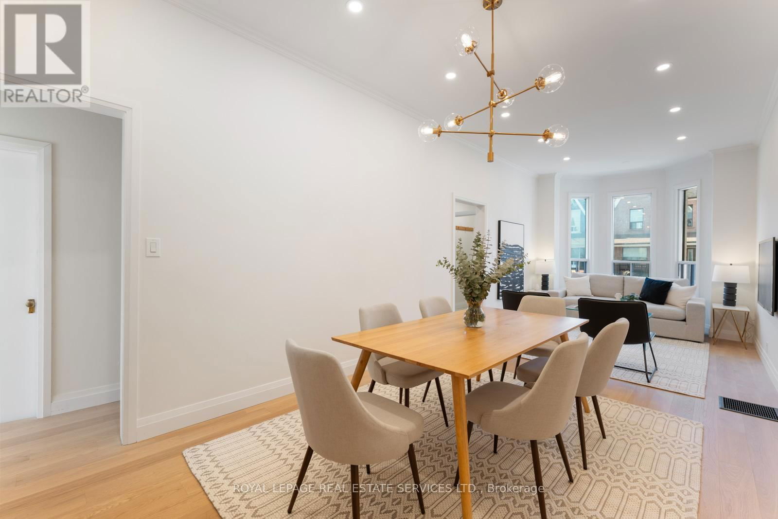 63 ROBINSON STREET Image 14