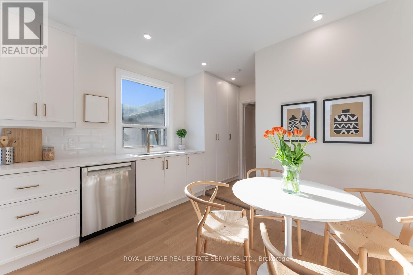63 ROBINSON STREET Image 18