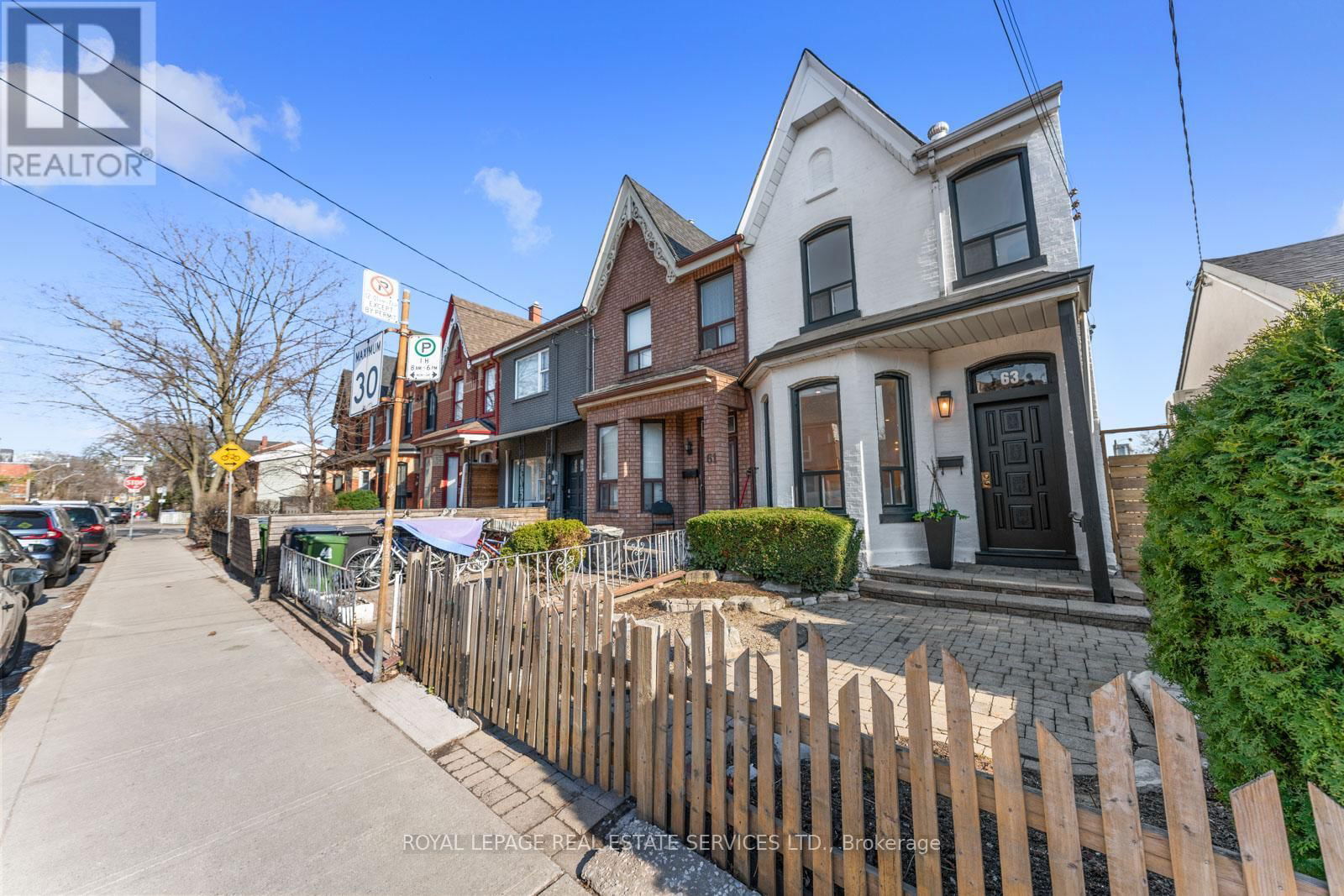 63 ROBINSON STREET Image 2
