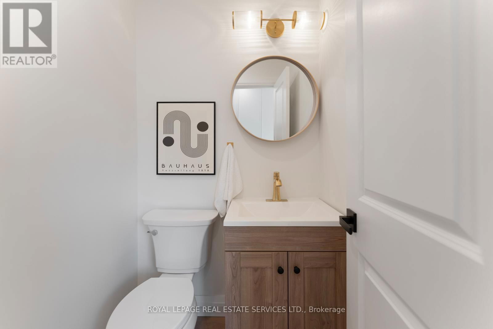 63 ROBINSON STREET Image 22