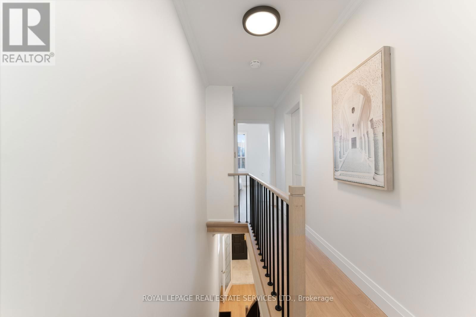 63 ROBINSON STREET Image 25