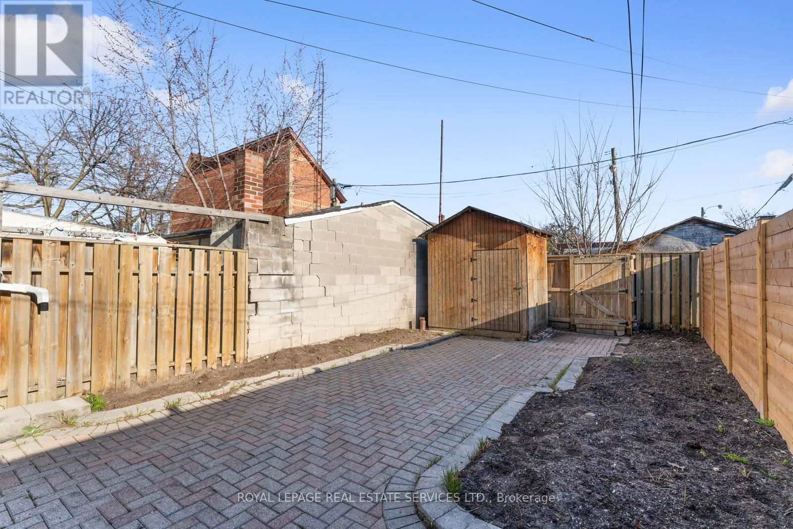 63 ROBINSON STREET Image 42