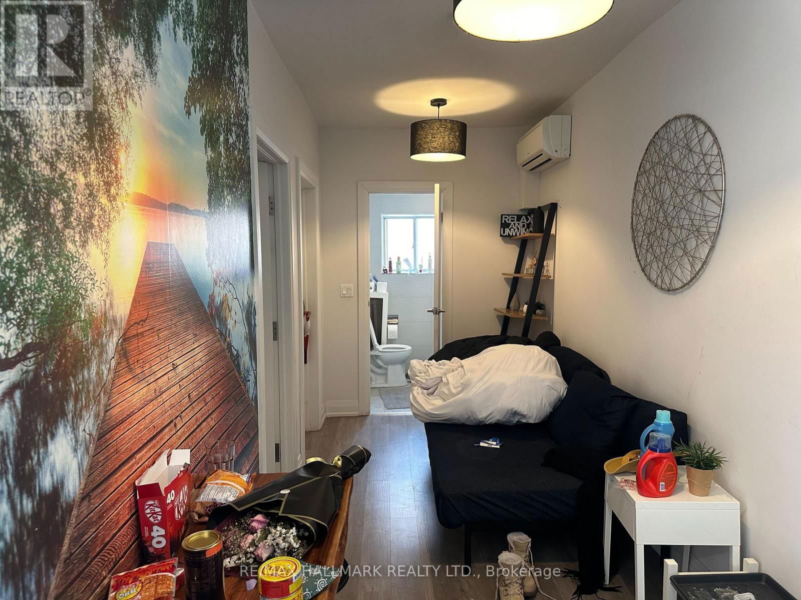 10 - 595 ST CLAIR AVENUE WEST Image 8