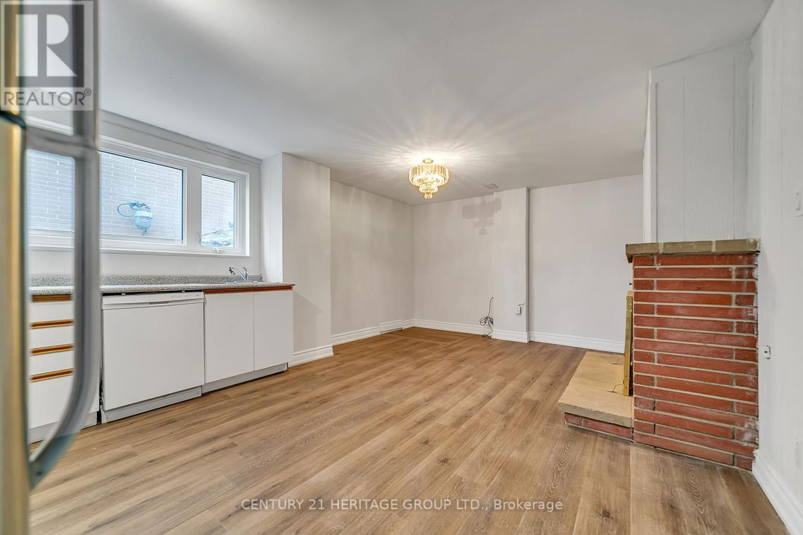 31 LARABEE CRESCENT Image 11