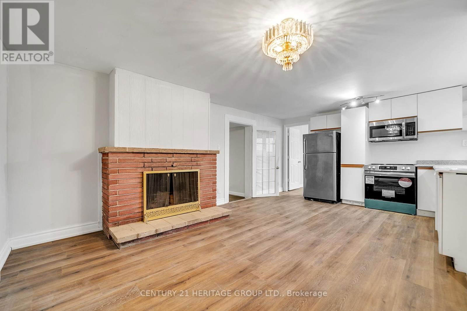 31 LARABEE CRESCENT Image 13