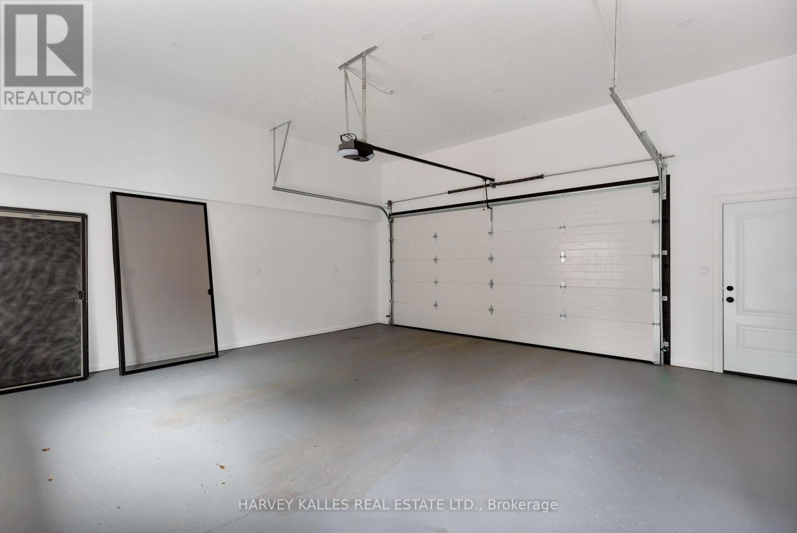 498 ROXTON ROAD Image 45