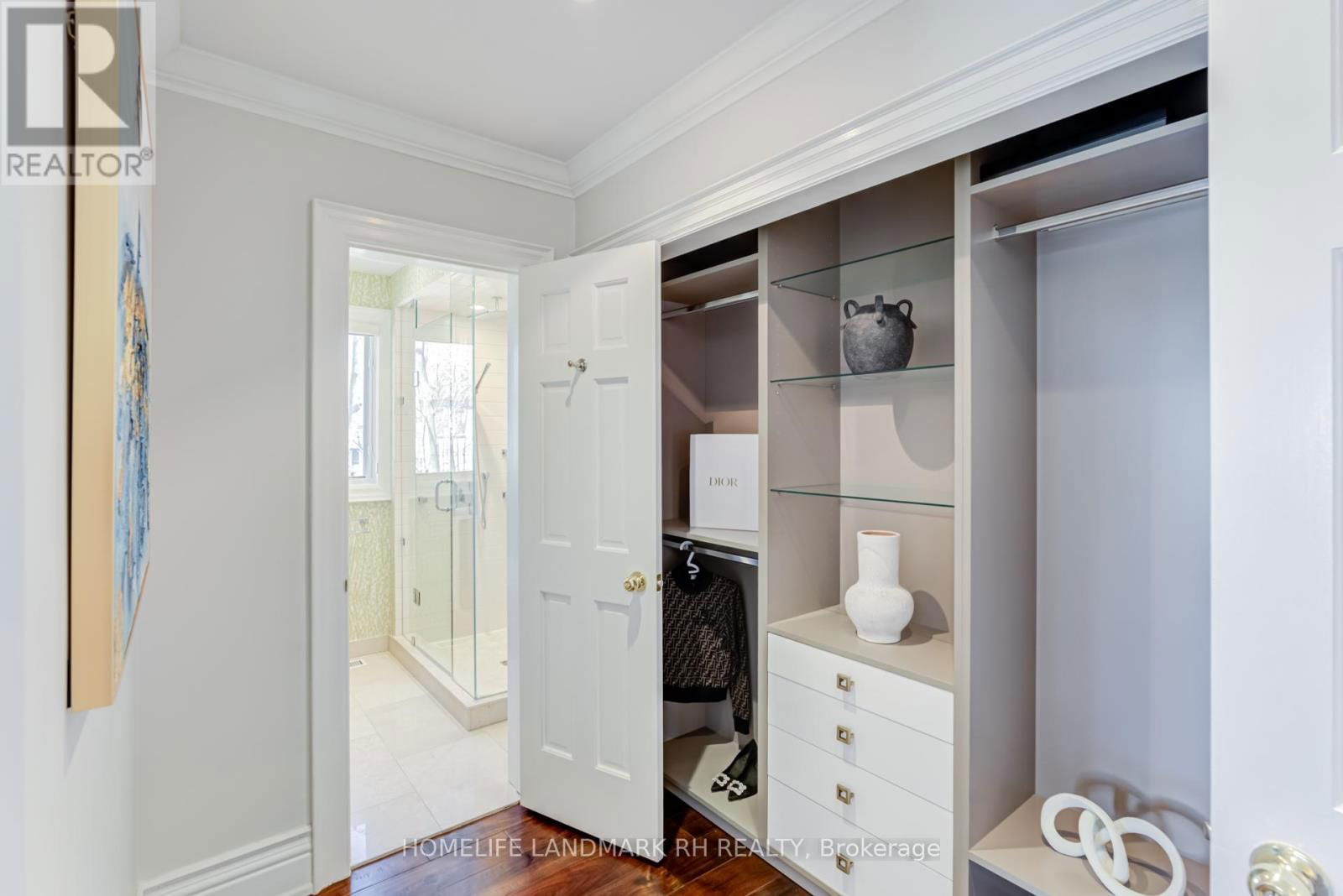 1 RIDGEWOOD ROAD Image 29