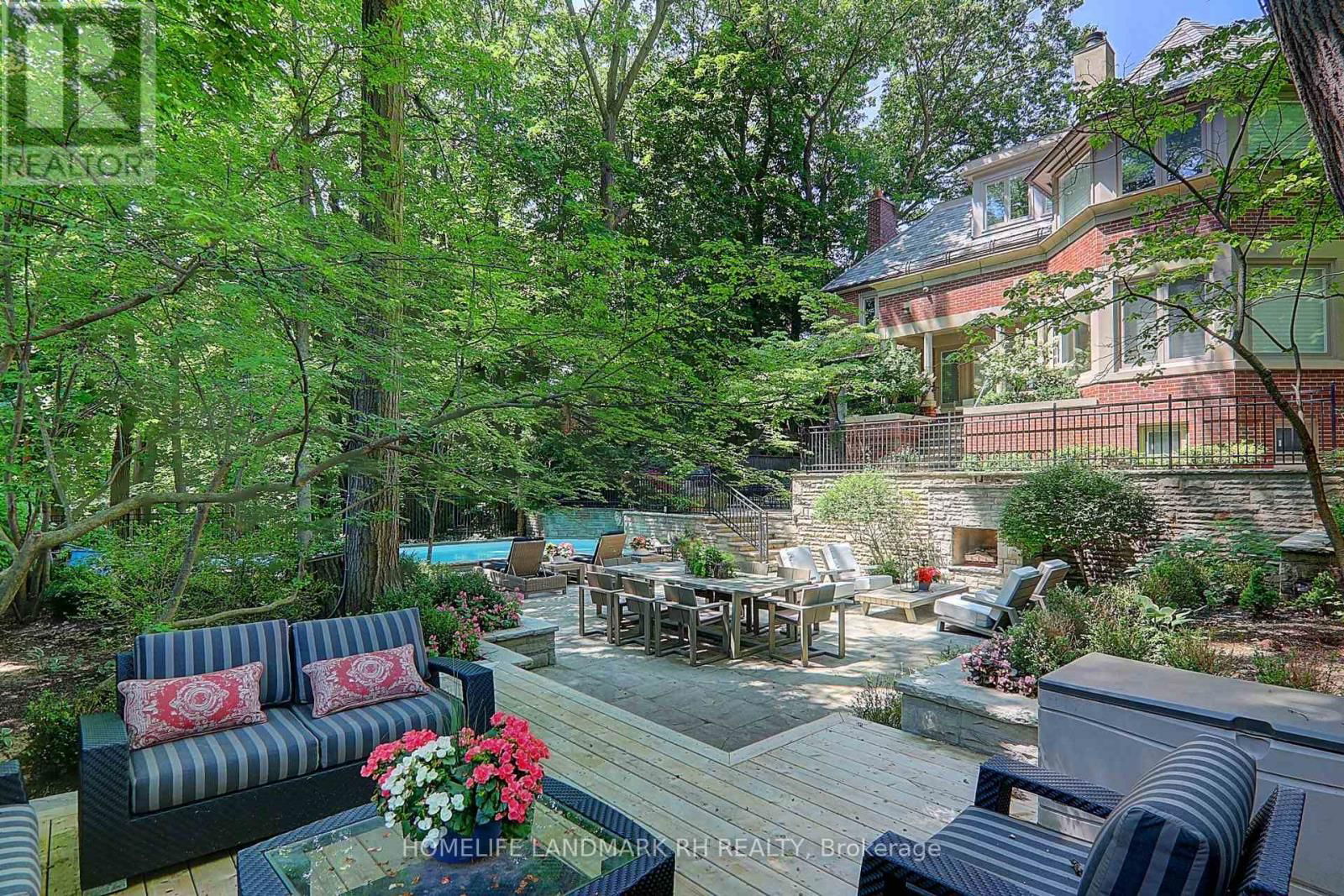 1 RIDGEWOOD ROAD Image 49