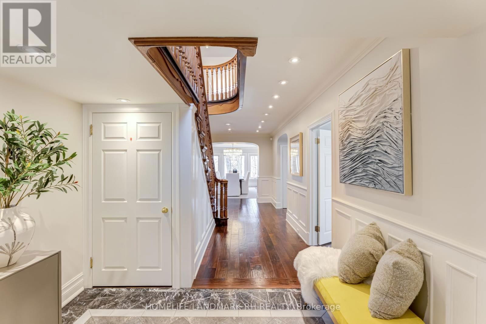 1 RIDGEWOOD ROAD Image 9