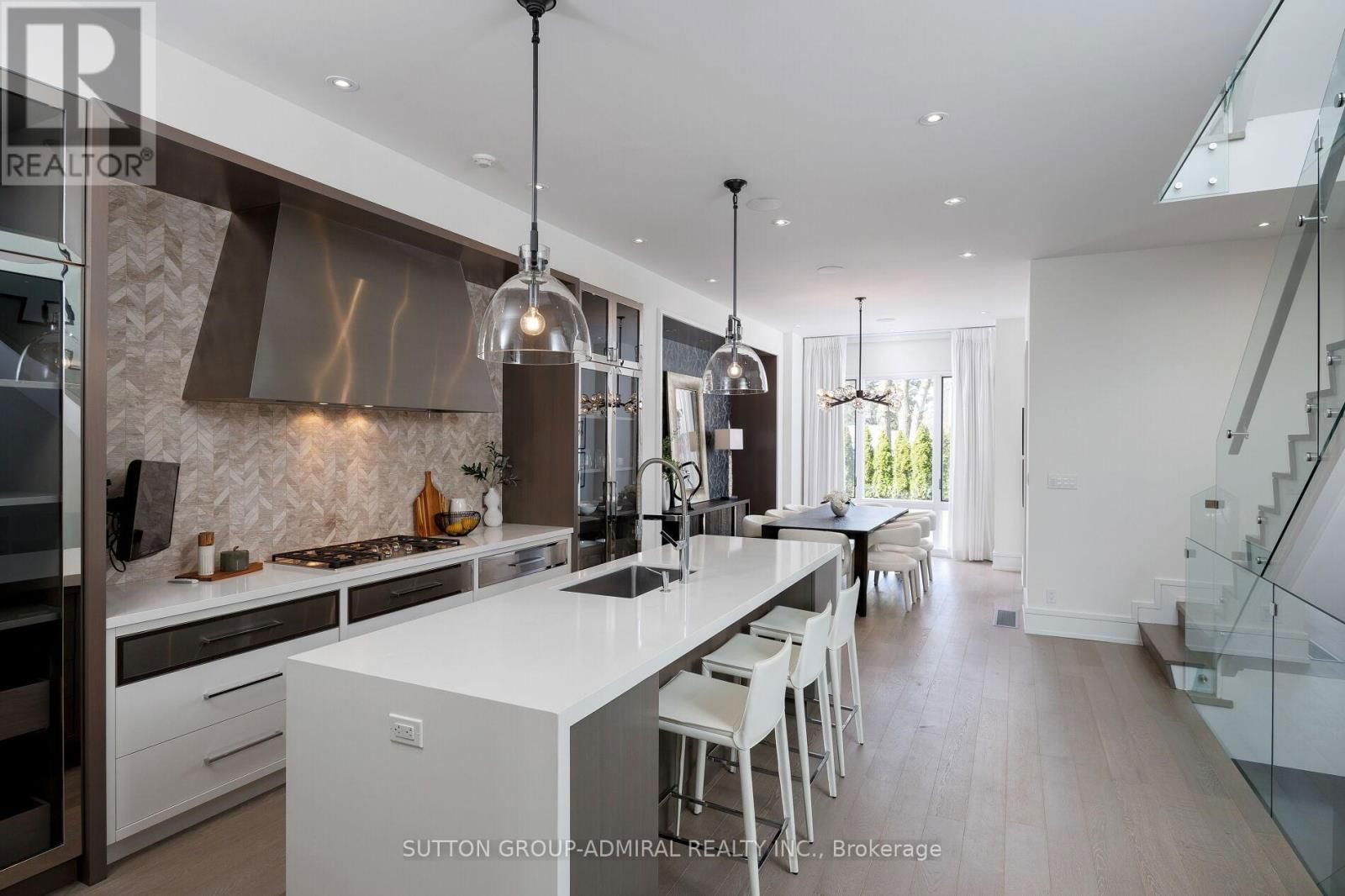 11 THURLOE AVENUE Image 13