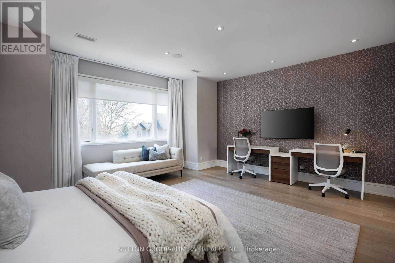 11 THURLOE AVENUE Image 22