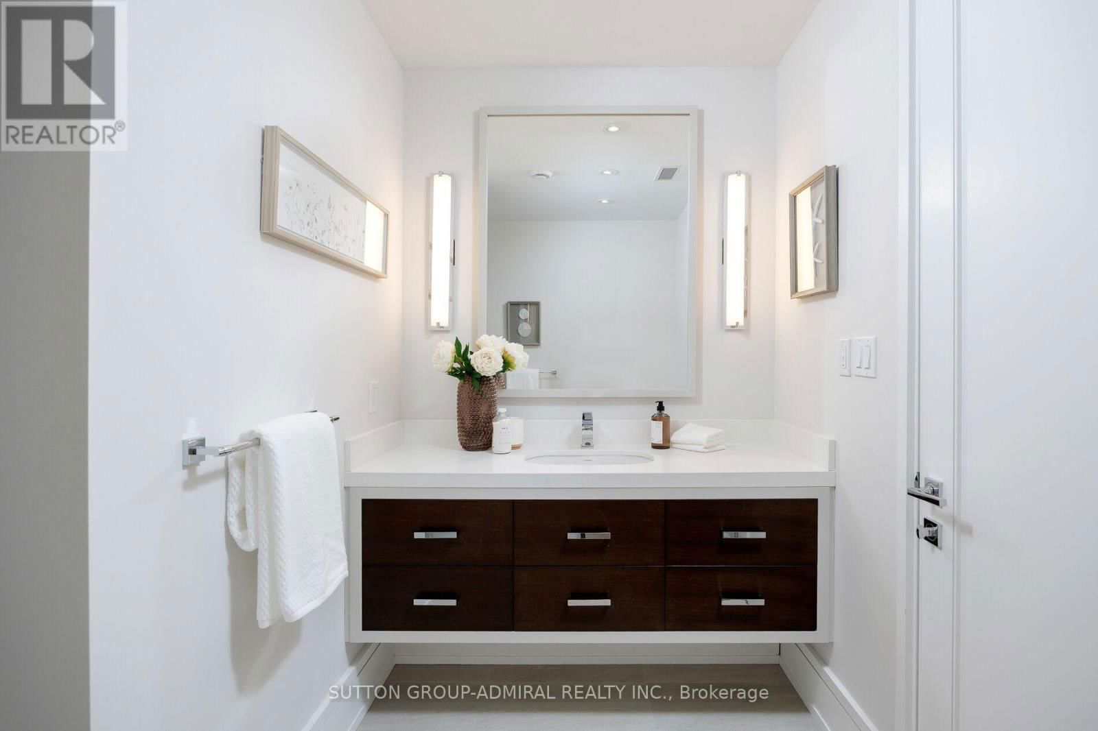 11 THURLOE AVENUE Image 23