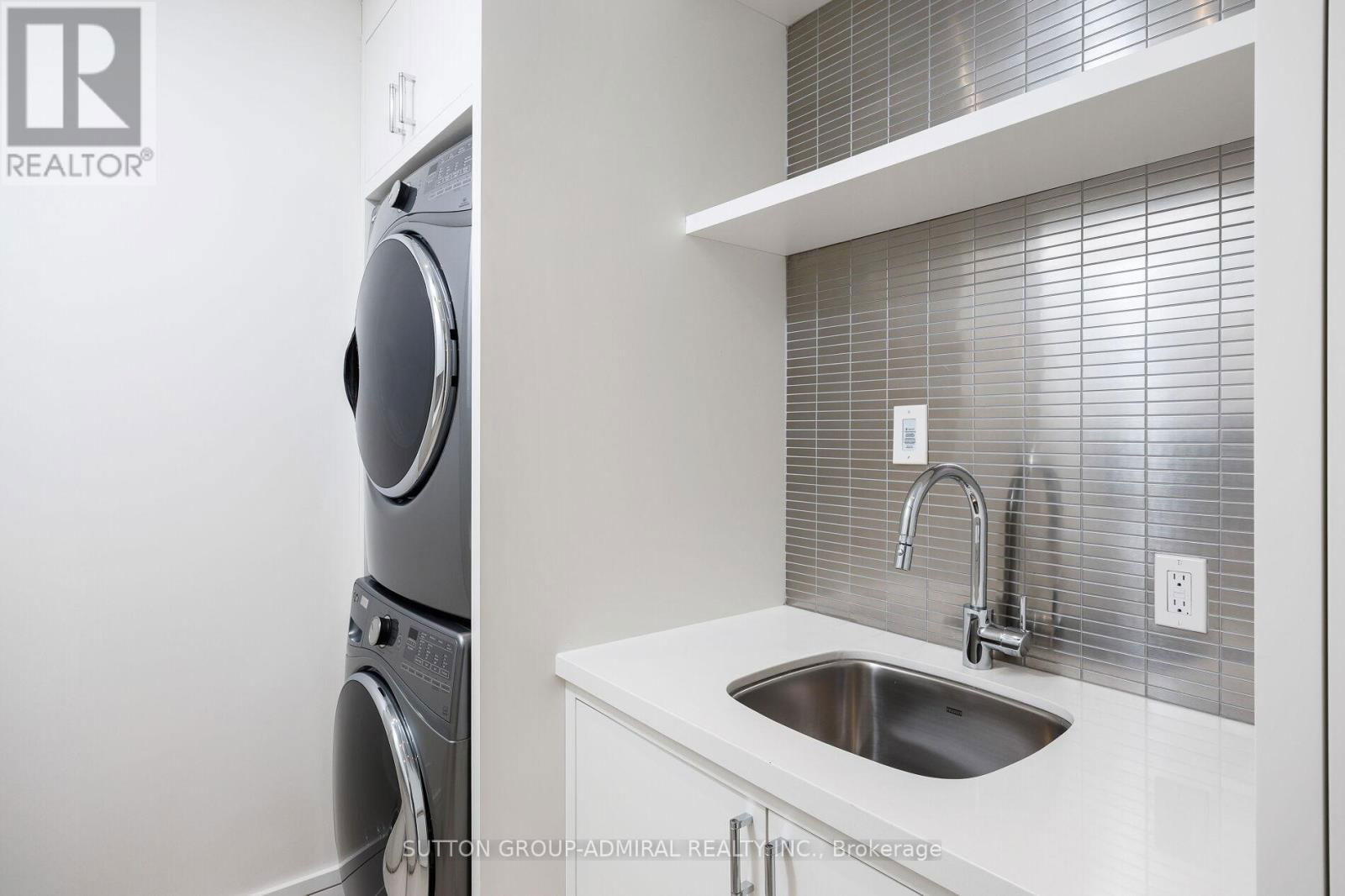 11 THURLOE AVENUE Image 25