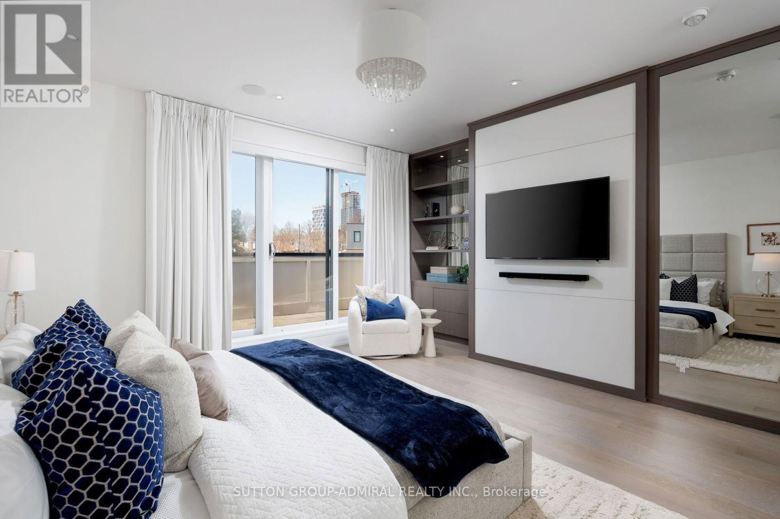 11 THURLOE AVENUE Image 33