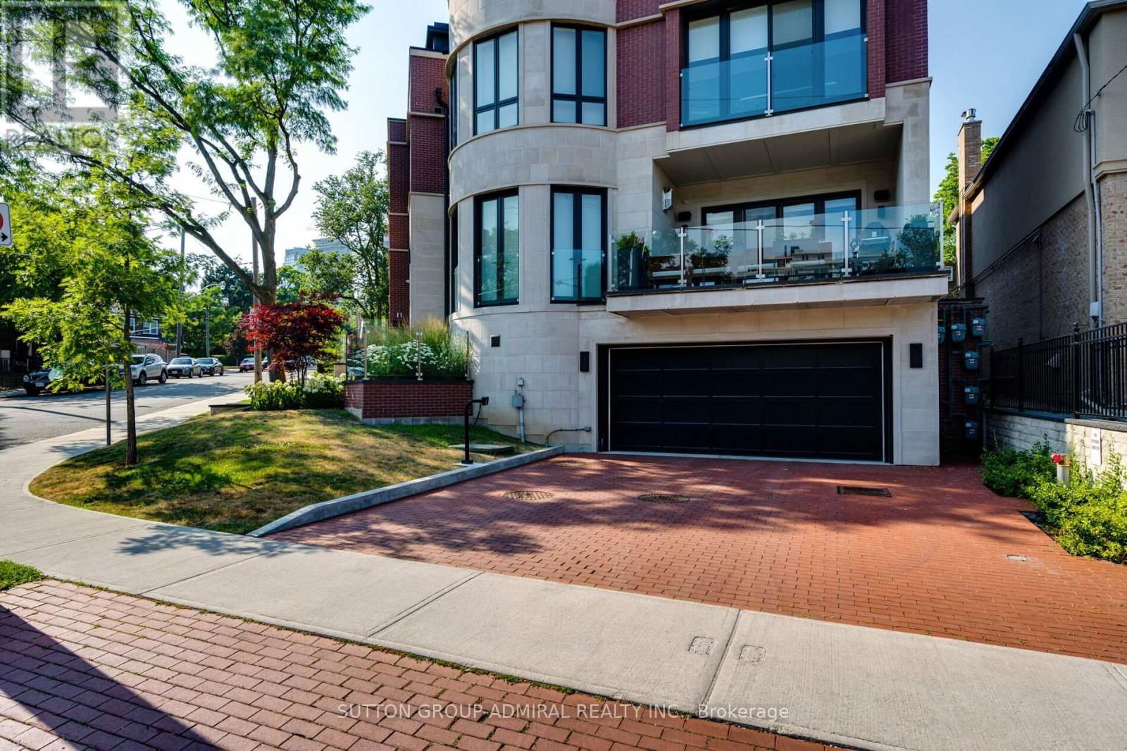 11 THURLOE AVENUE Image 49