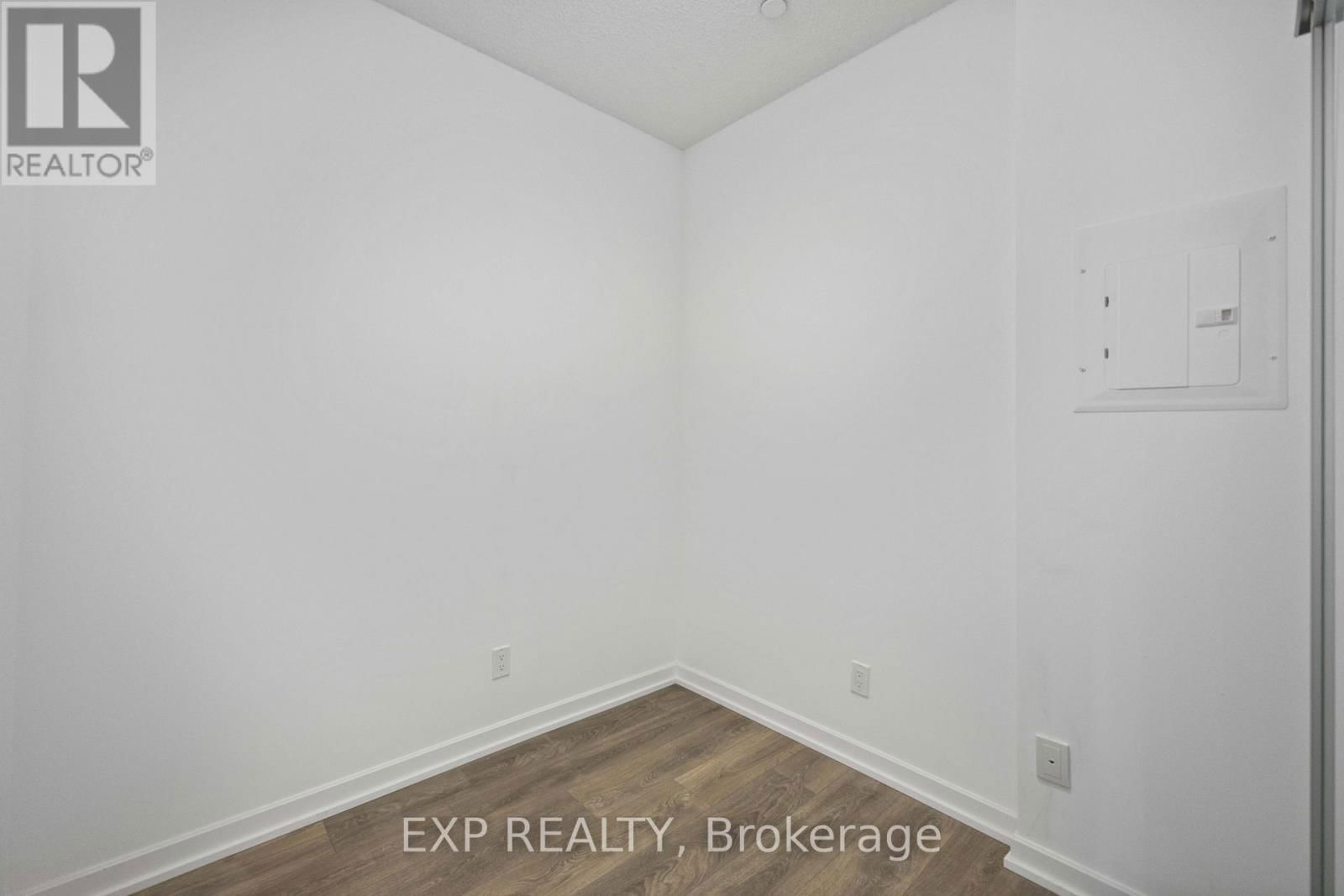 3011 - 56 FOREST MANOR ROAD Image 11