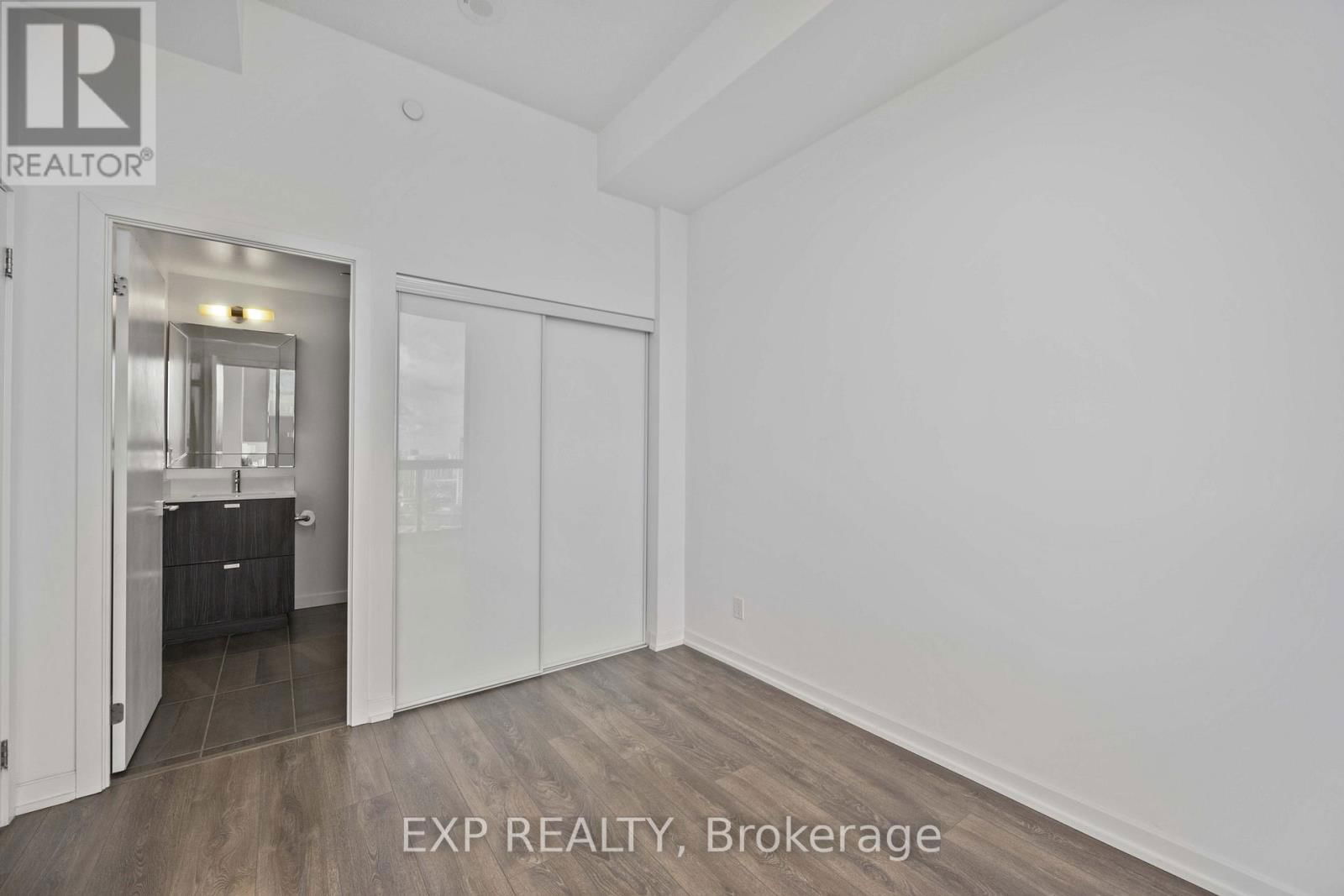 3011 - 56 FOREST MANOR ROAD Image 21