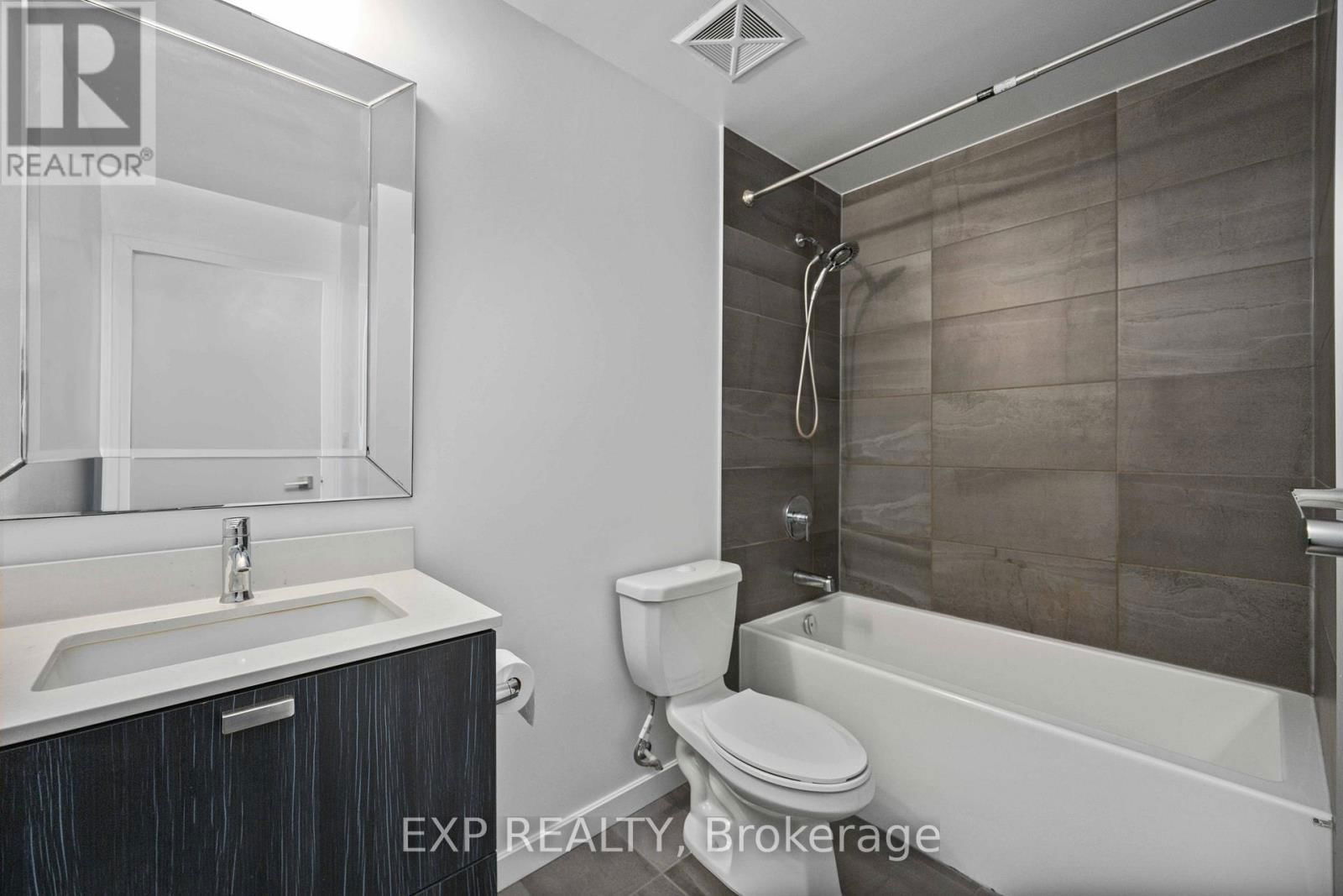 3011 - 56 FOREST MANOR ROAD Image 22