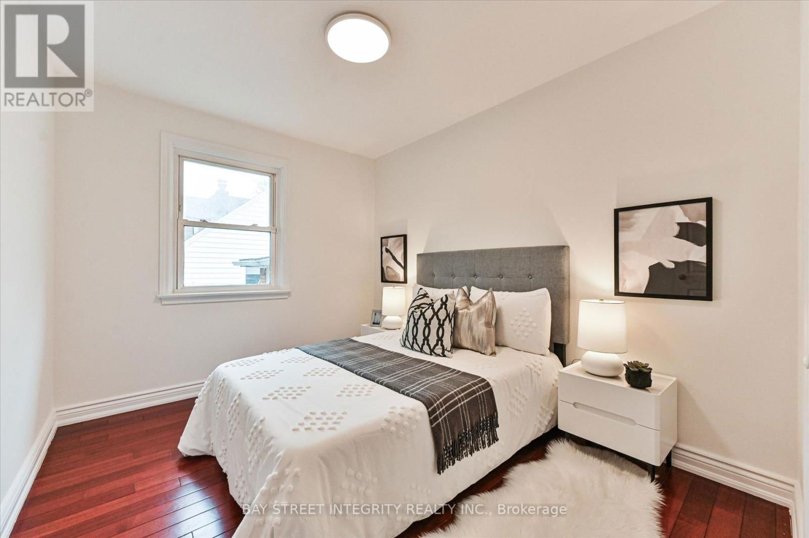 435 CUMMER AVENUE Image 22