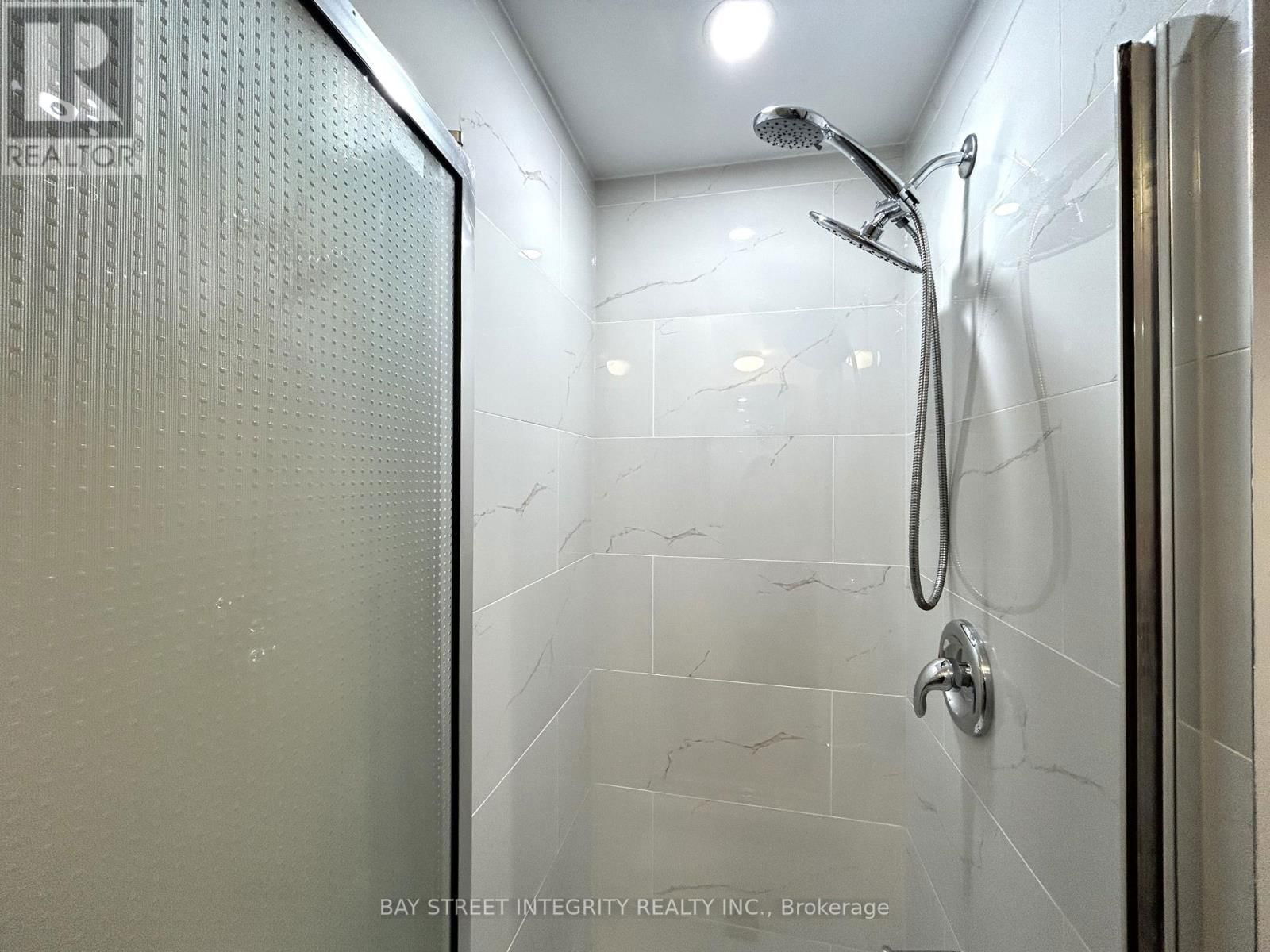 435 CUMMER AVENUE Image 40