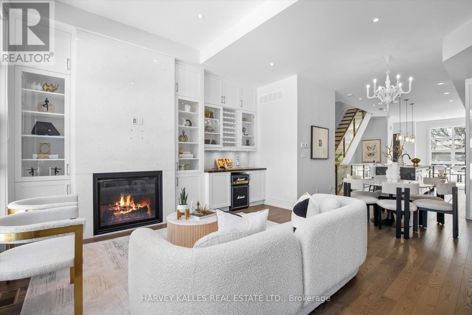 74 WOBURN AVENUE Image 18