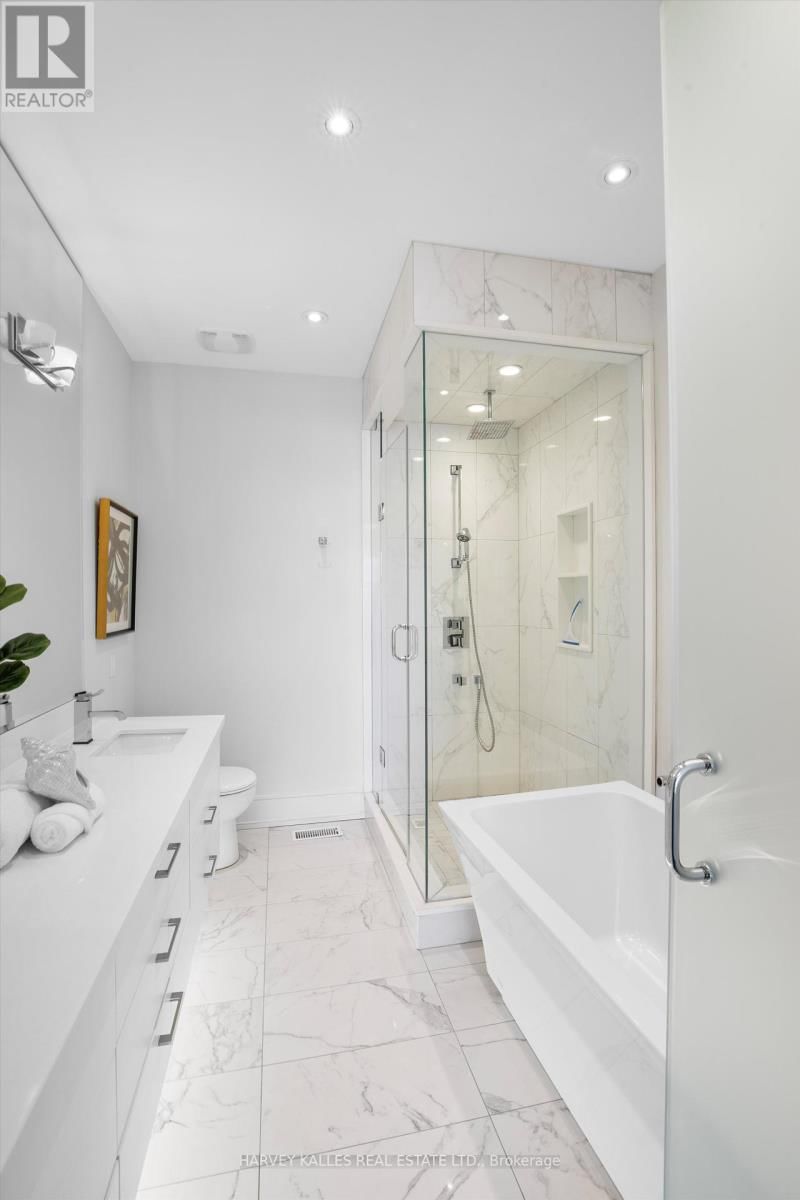 74 WOBURN AVENUE Image 25