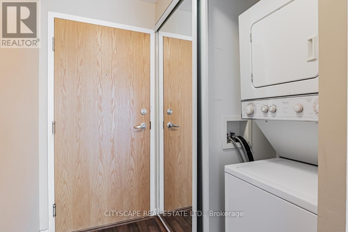 1402 - 20 JOE SHUSTER WAY Image 22
