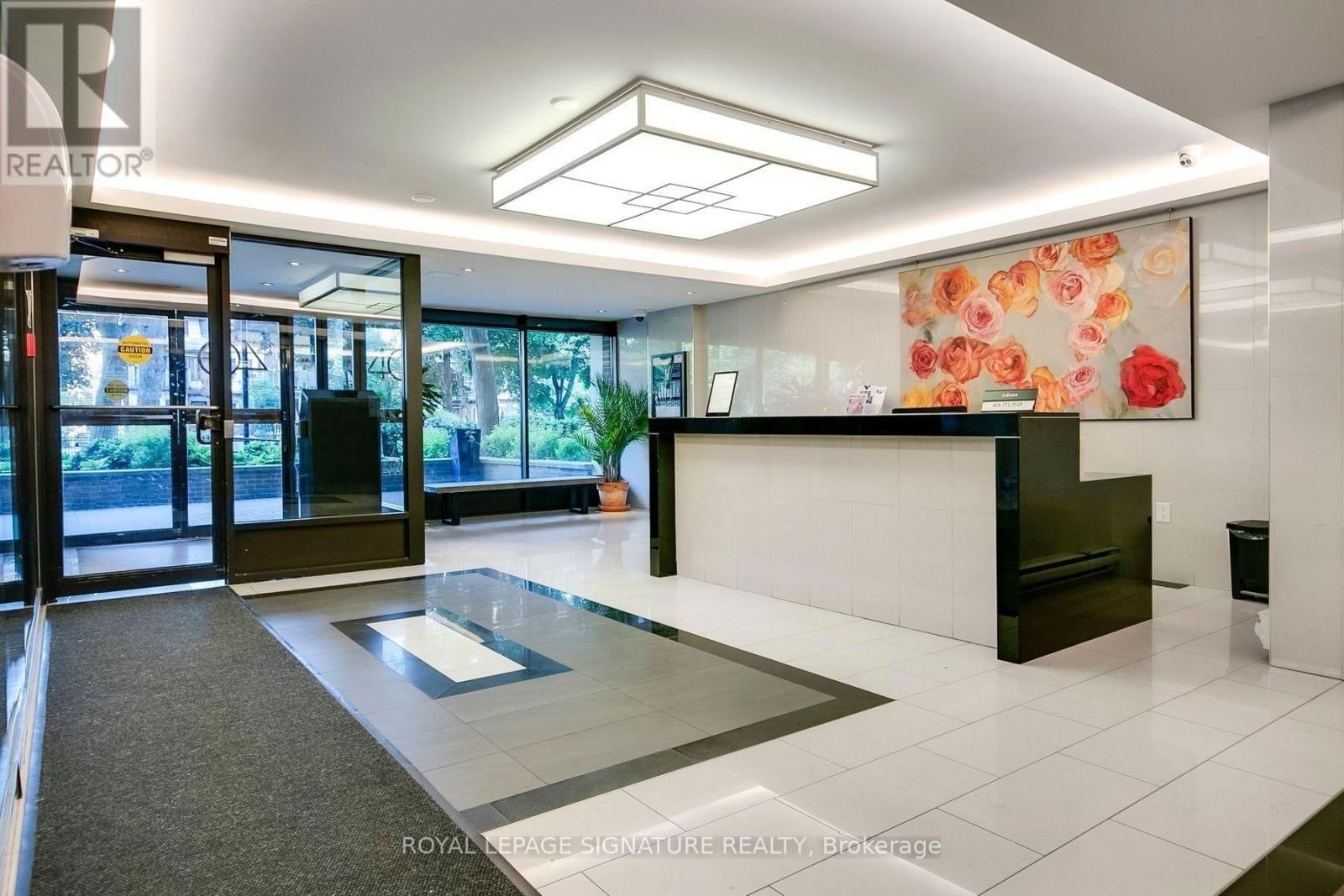 1011 - 40 HOMEWOOD AVENUE Image 24