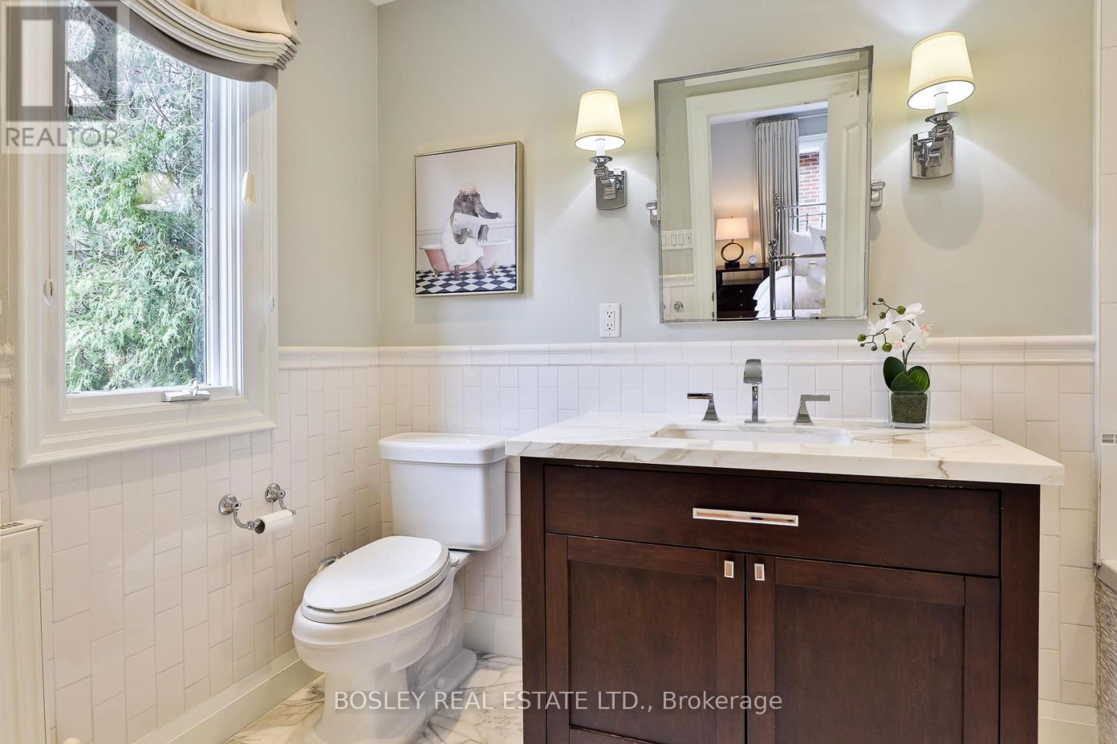 102 COLLEGE VIEW AVENUE Image 20