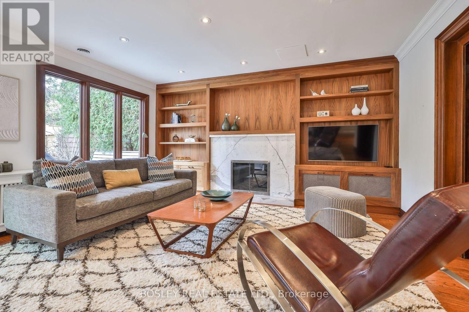 102 COLLEGE VIEW AVENUE Image 9