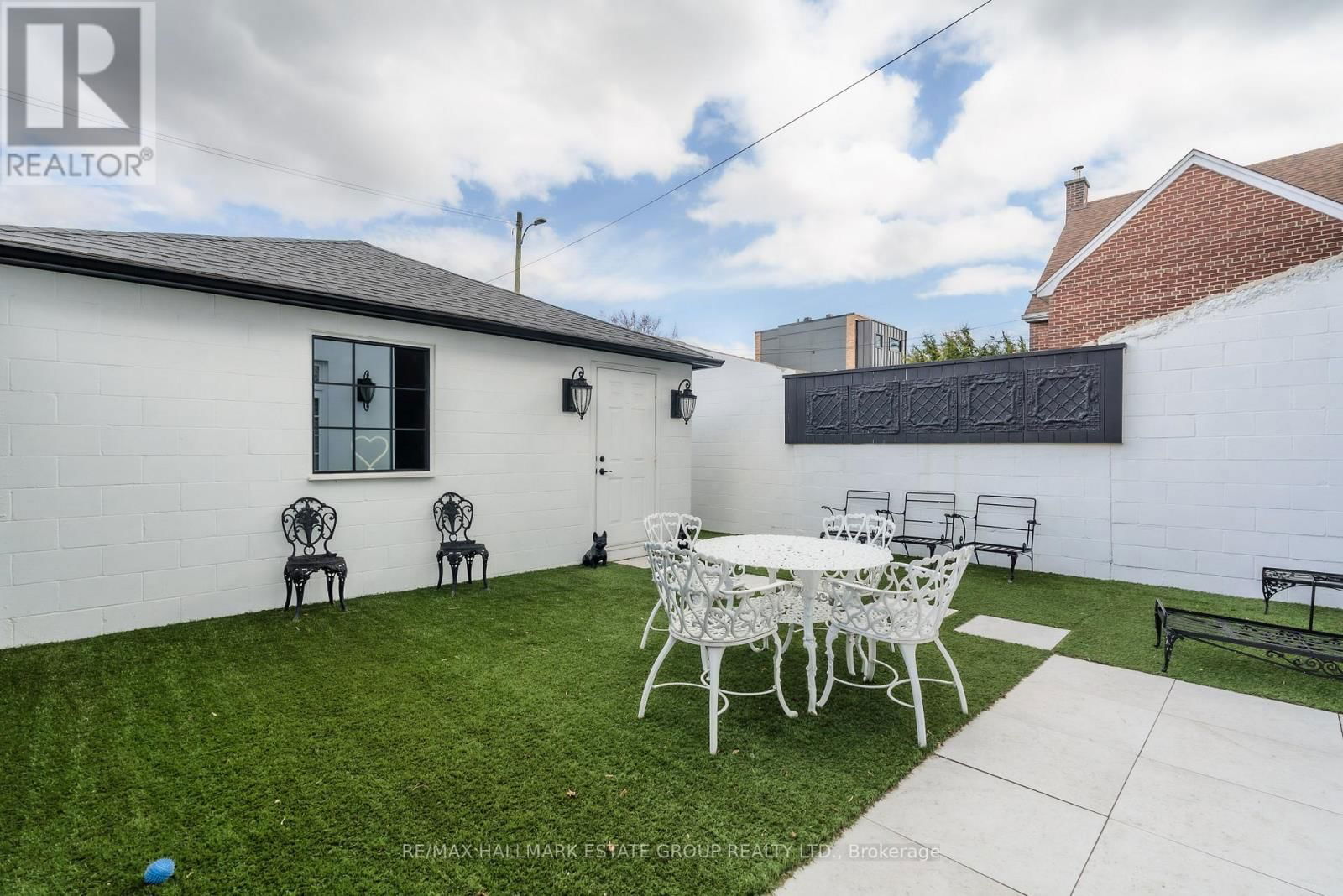 99 GLADSTONE AVENUE Image 42