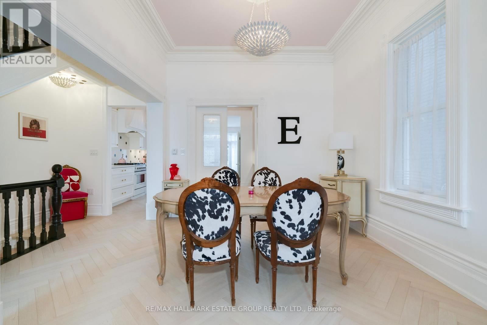99 GLADSTONE AVENUE Image 8