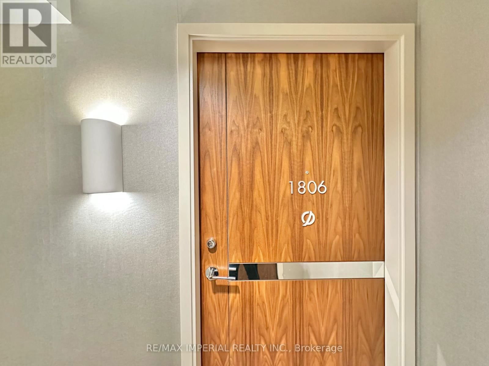 1806 - 85 MCMAHON DRIVE Image 10