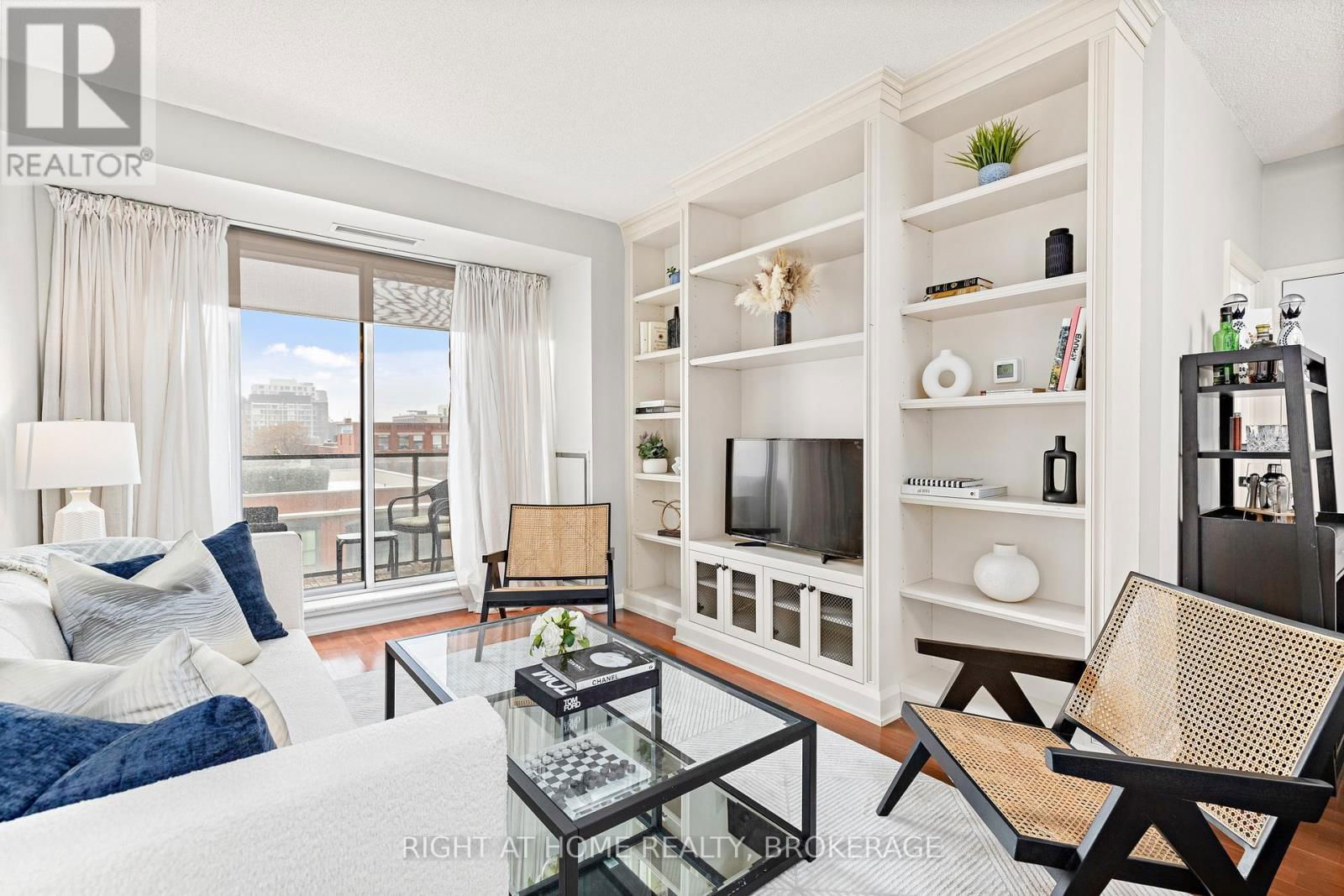 Primary Property View