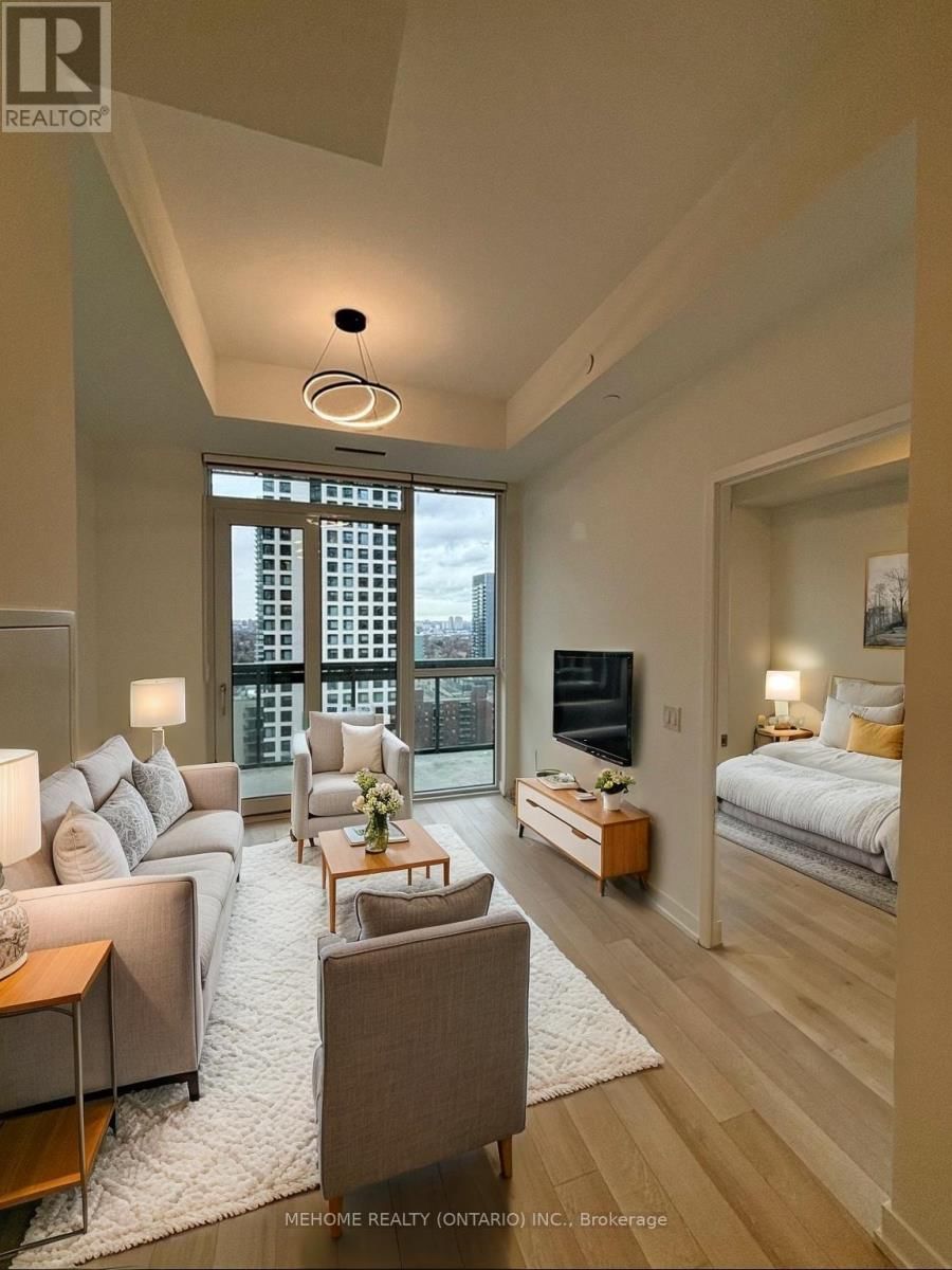 2101 - 39 ROEHAMPTON AVENUE Image 5