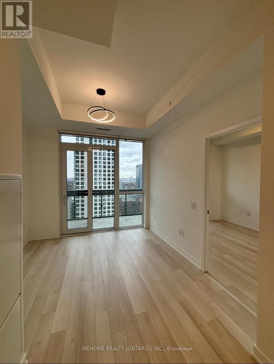 2101 - 39 ROEHAMPTON AVENUE Image 6