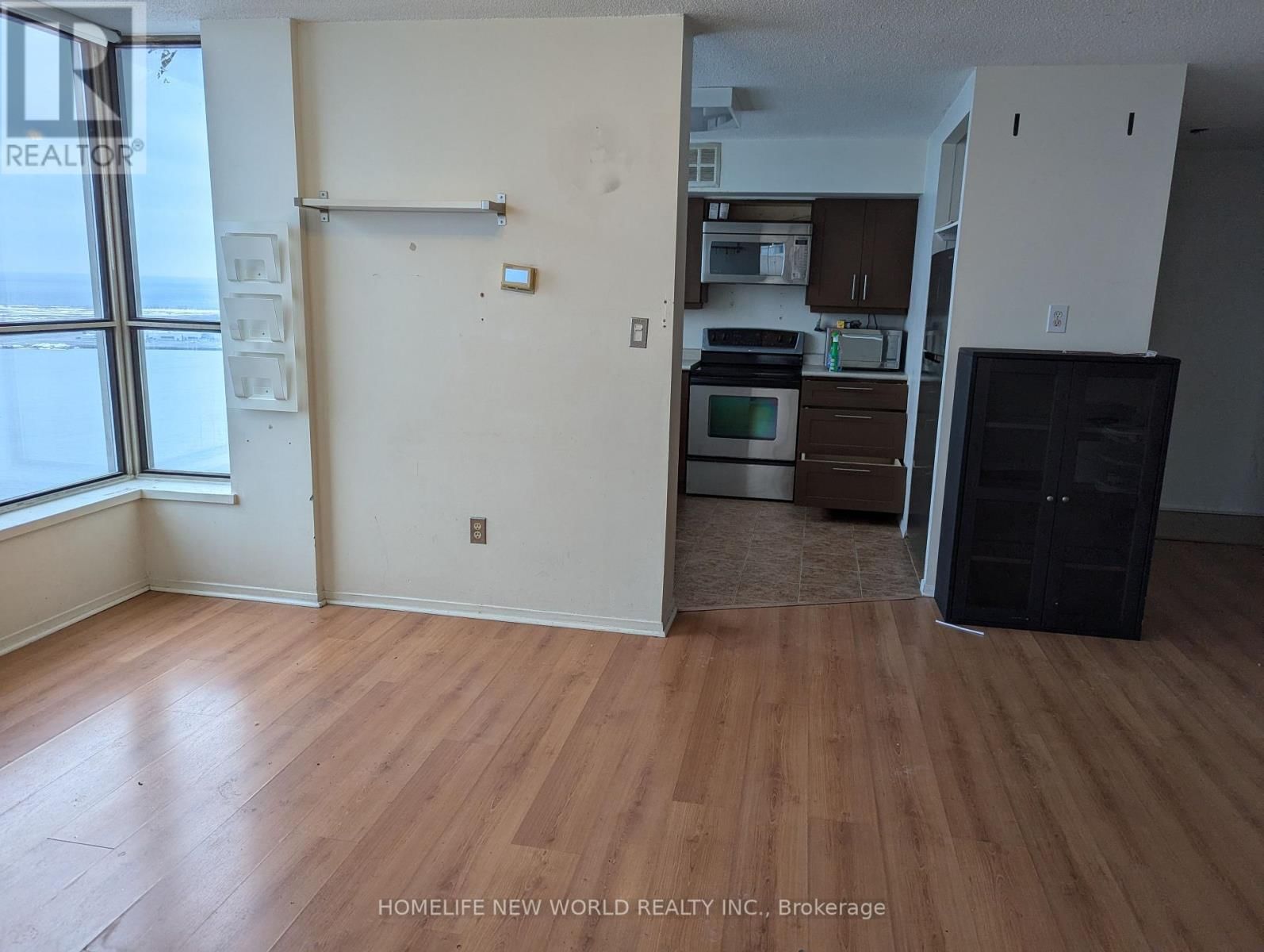 2501 - 270 QUEENS QUAY WEST Image 18
