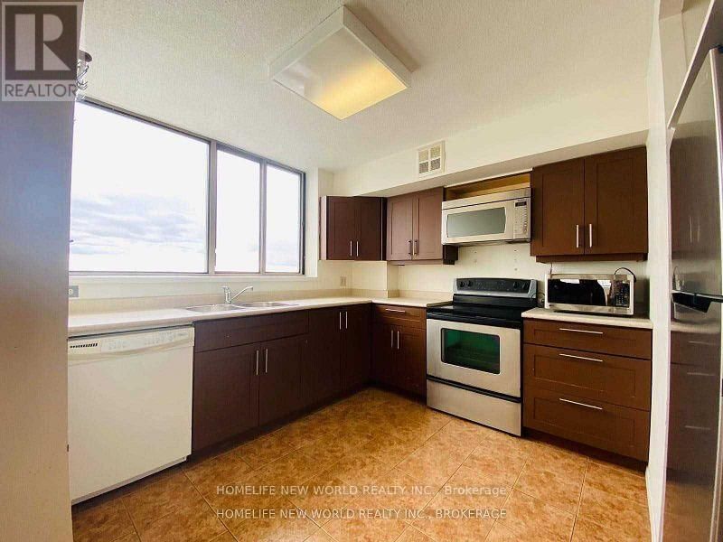 2501 - 270 QUEENS QUAY WEST Image 4