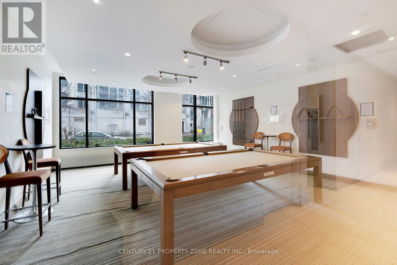 407 - 600 FLEET STREET Image 10