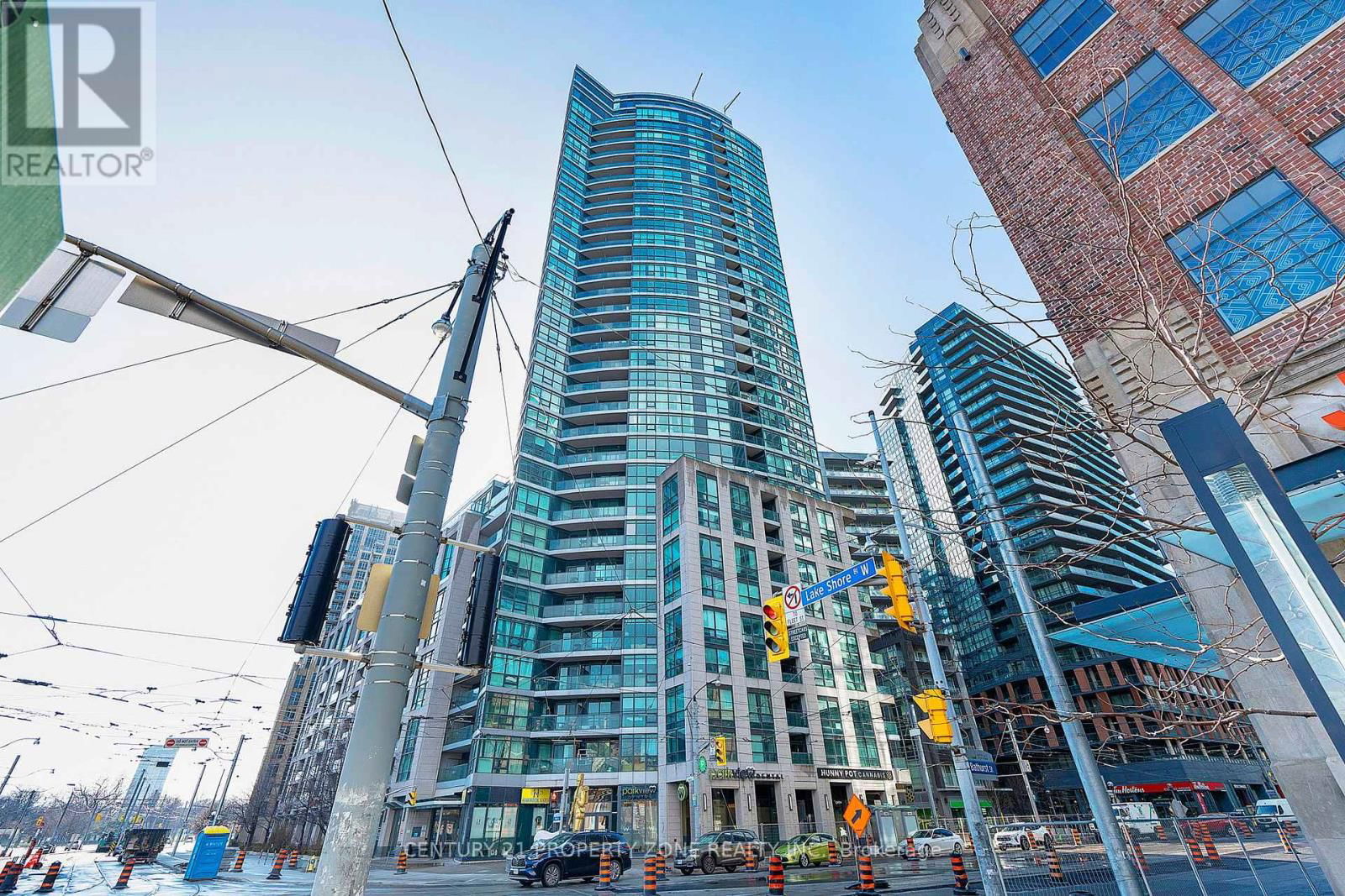 407 - 600 FLEET STREET Image 2