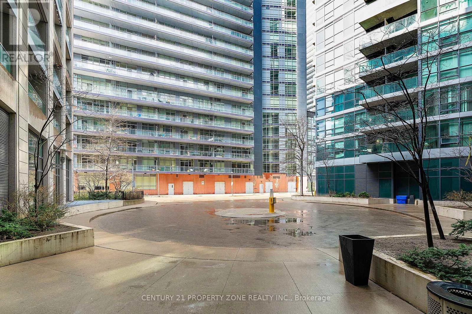 407 - 600 FLEET STREET Image 33