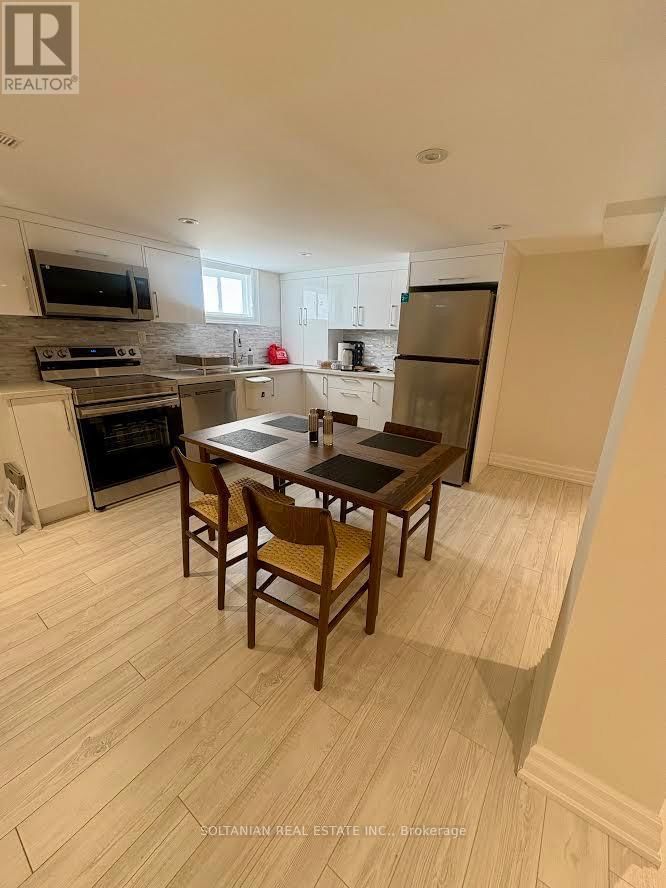 Bsmt - 71 CENTRE AVENUE Image 3