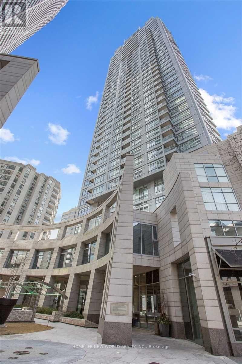 2105 - 2181 YONGE STREET Image 1