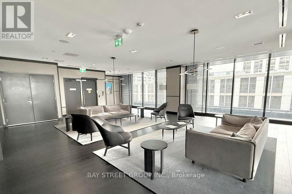 4501 - 501 YONGE STREET Image 11