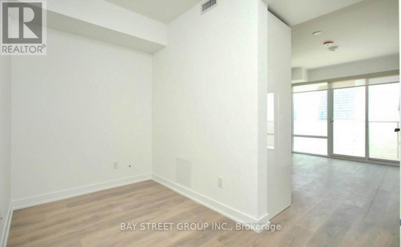 4501 - 501 YONGE STREET Image 6